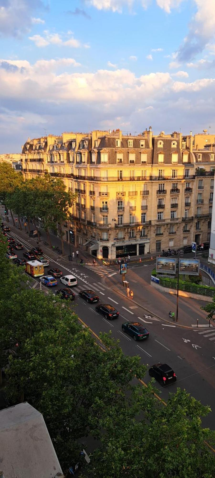 Studio Arc De Triomphe Champs Elysees Paris Bagian luar foto